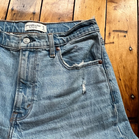 Abercrombie & Fitch 27/4S The 90’s Straight Ultra High Rise Jeans Ripped Blue - Picture 4 of 13